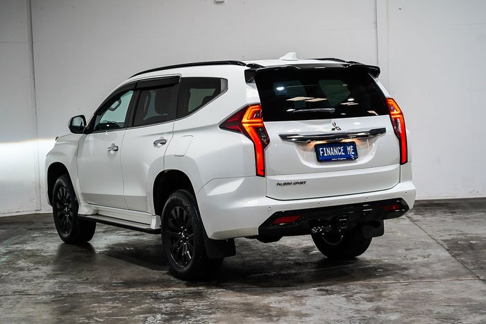 2023 Mitsubishi Pajero Sport Exceed