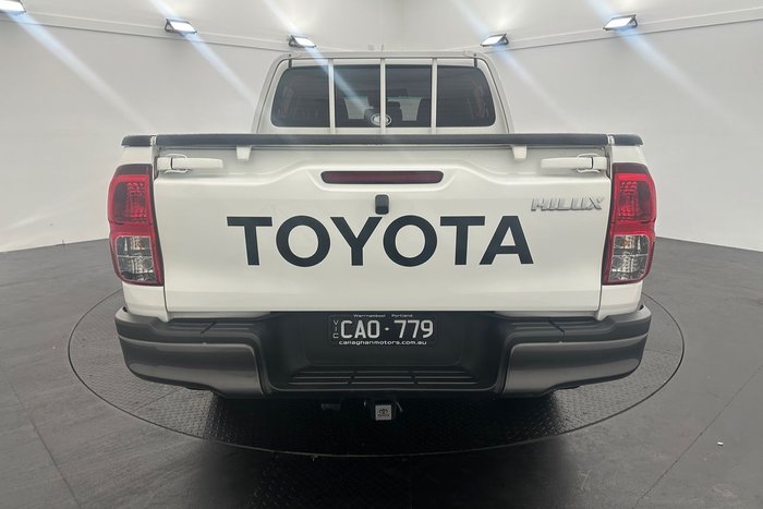 2022 Toyota Hilux SR