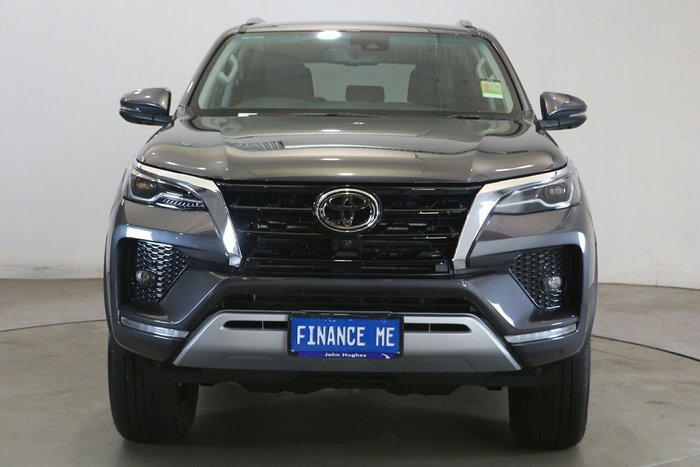 2025 Toyota Fortuner