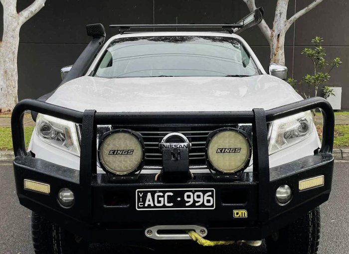 2015 Nissan Navara ST