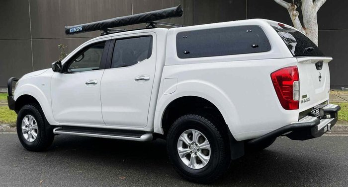 2015 Nissan Navara ST