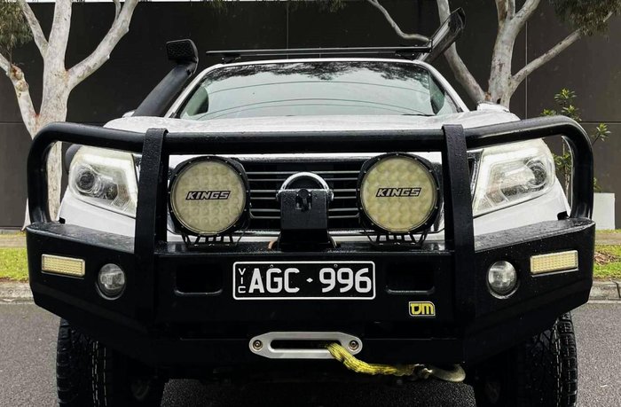 2015 Nissan Navara ST