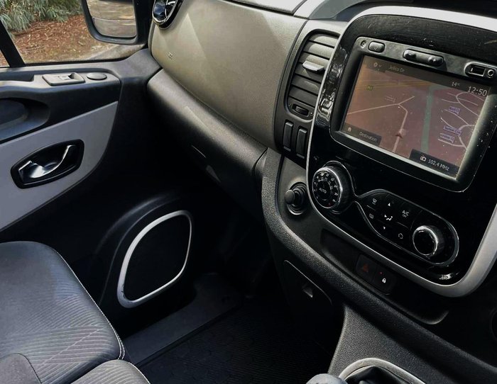 2018 Renault Trafic 85kW X82 Jet Black