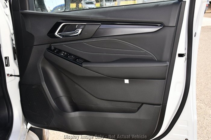 2025 Isuzu MU-X LS-T