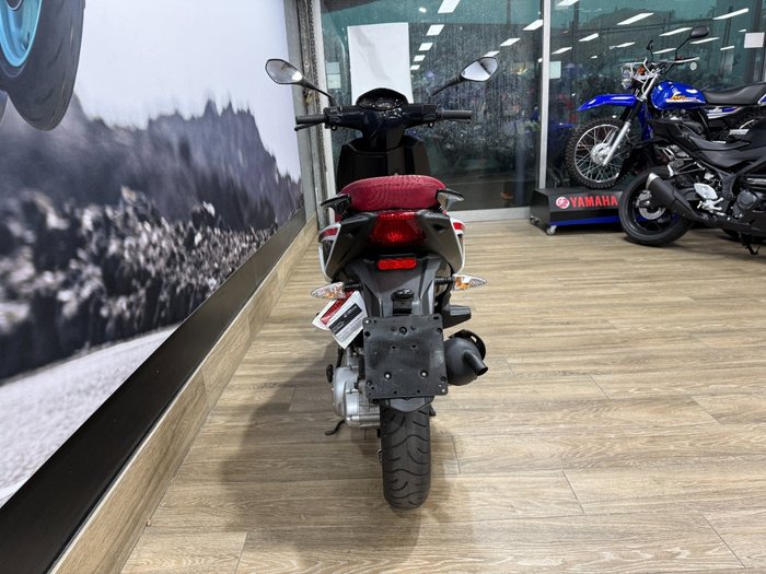 2014 APRILIA SR MT 50 WHITE