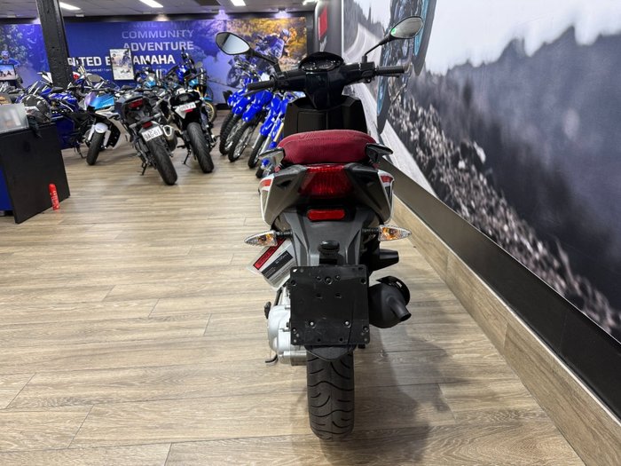 2014 APRILIA SR MT 50 WHITE