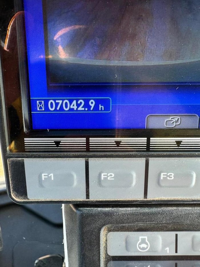 2018 Komatsu Pc360 Lc-11