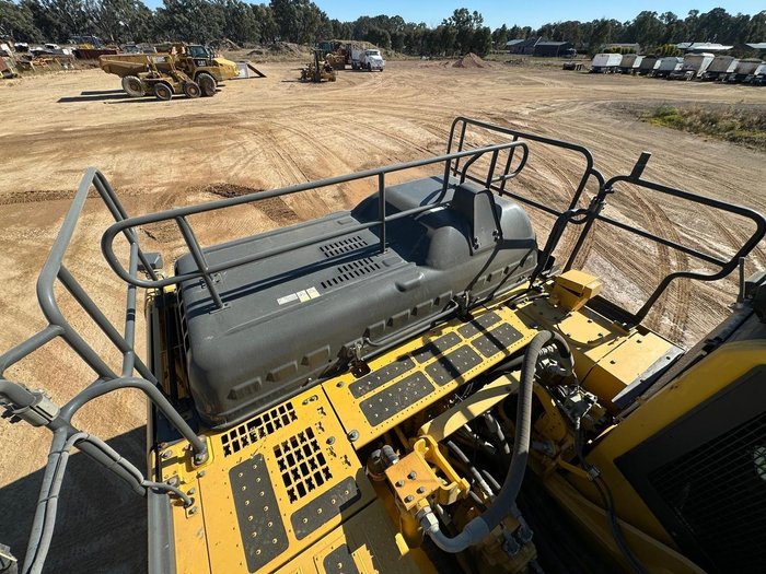 2018 Komatsu Pc360 Lc-11