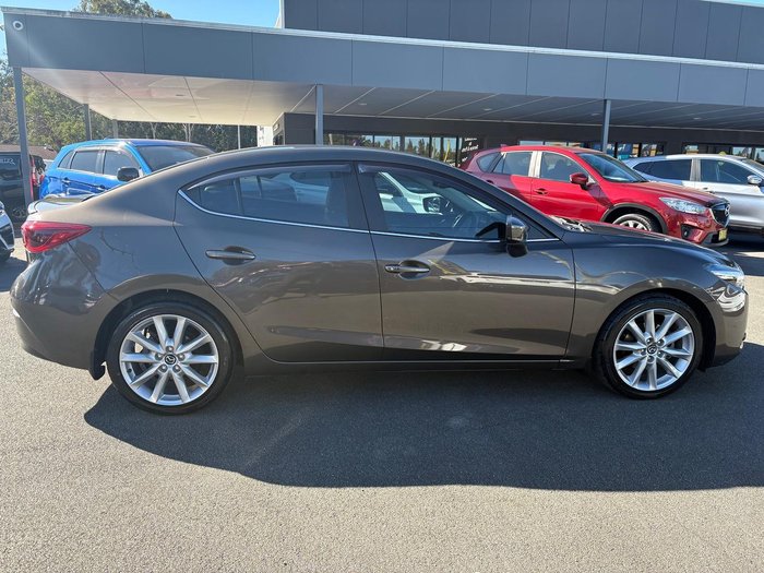 2017 Mazda 3 SP25 GT