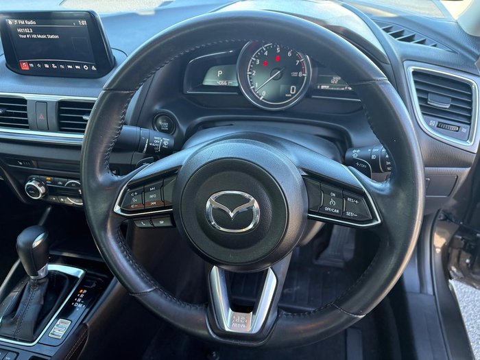 2017 Mazda 3 SP25 GT
