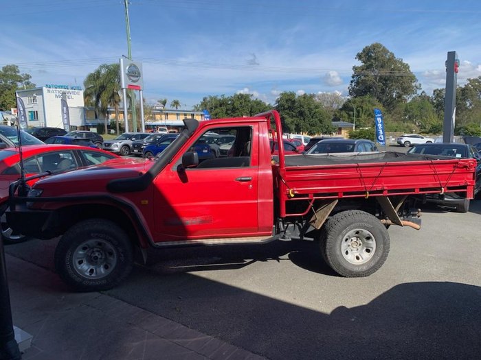 2004 Nissan Patrol ST