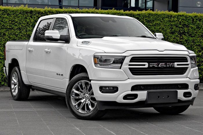 2024 RAM 1500 Laramie Sport RamBox