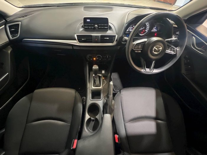 2016 Mazda 3 Neo