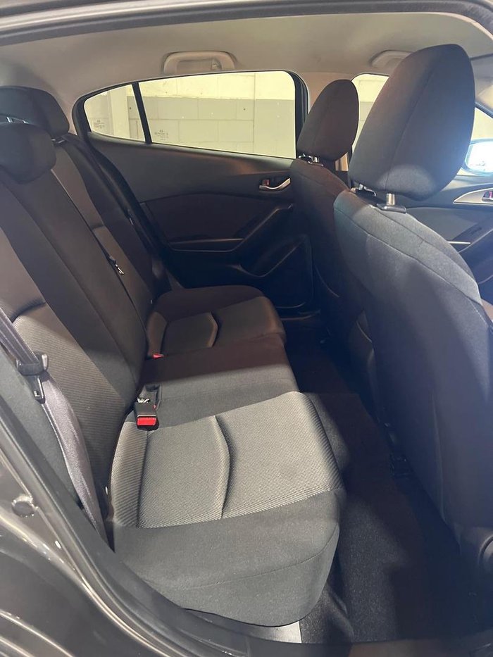 2016 Mazda 3 Neo