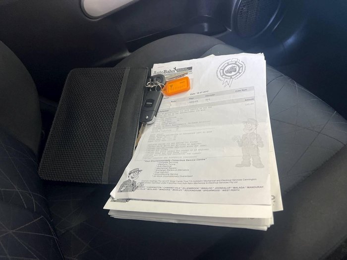 2011 Mazda 2 Neo