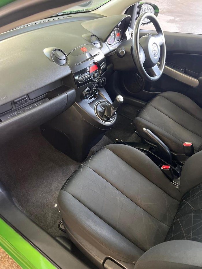 2011 Mazda 2 Neo