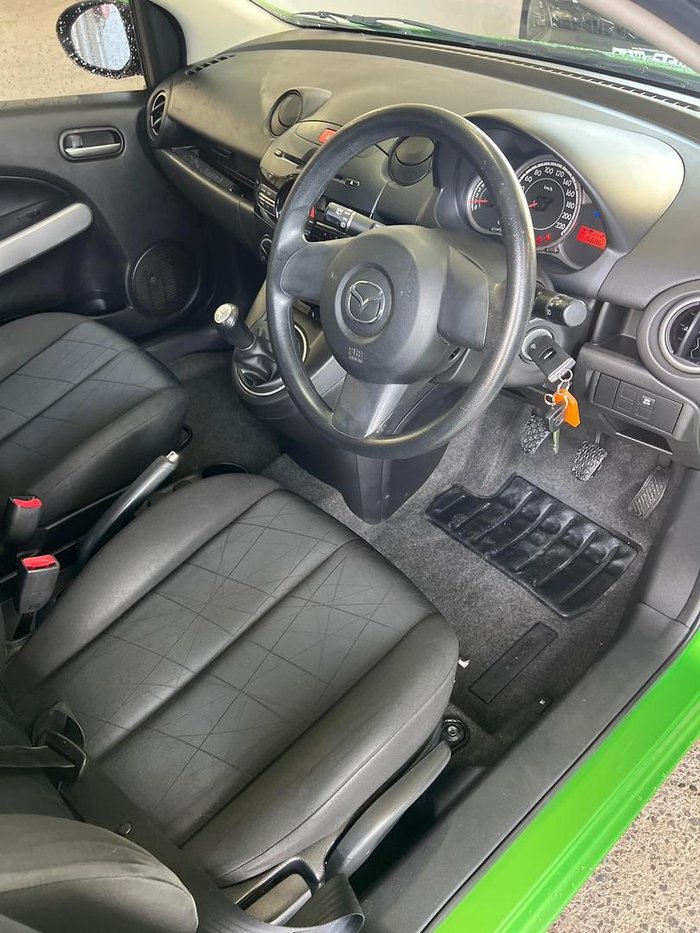 2011 Mazda 2 Neo