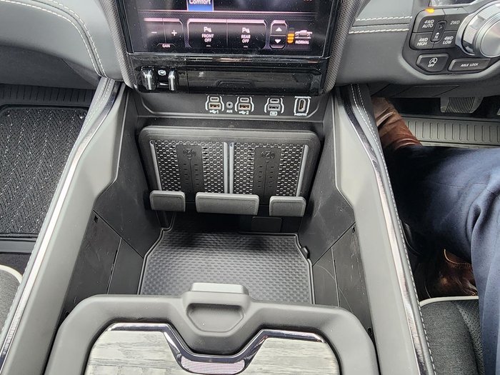 2025 RAM 1500 Limited Hurricane HO RamBox