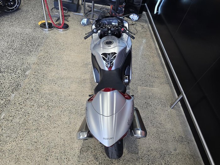 2022 Suzuki Hayabusa (GSX1300R) Hayabusa Silver