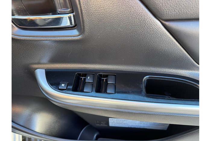 2020 Mitsubishi Triton GSR