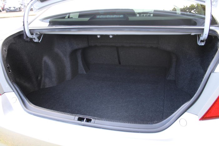 2017 Toyota Camry Altise