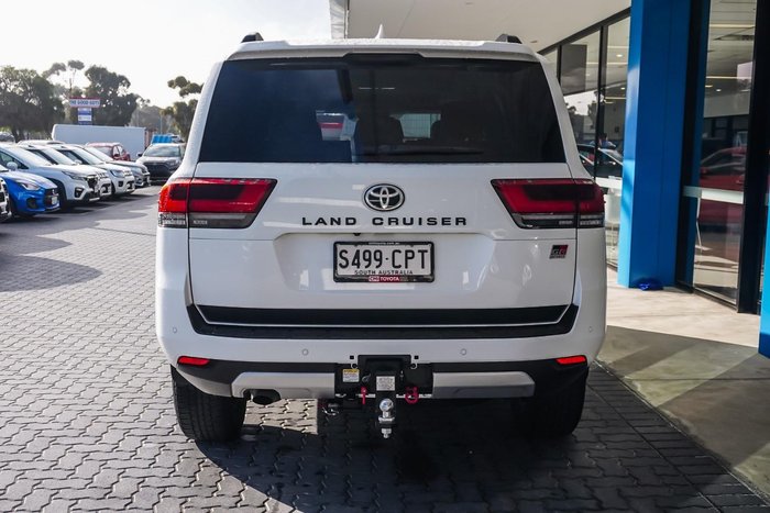 2022 Toyota Landcruiser GR Sport