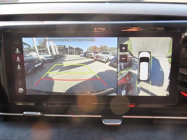 2023 Kia Carnival Special Edition