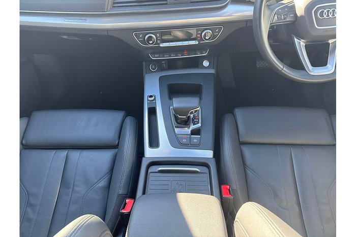 2022 Audi Q5 45 TFSI