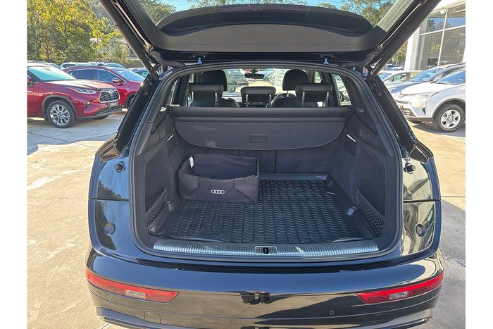 2022 Audi Q5 45 TFSI