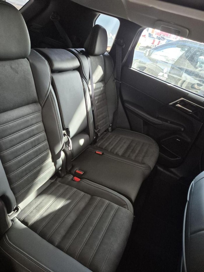 2025 Mitsubishi Outlander Aspire