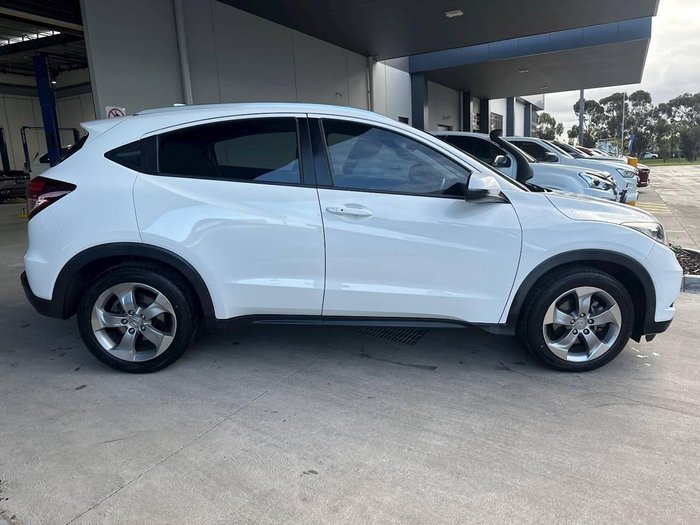 2017 Honda HR-V VTi-S