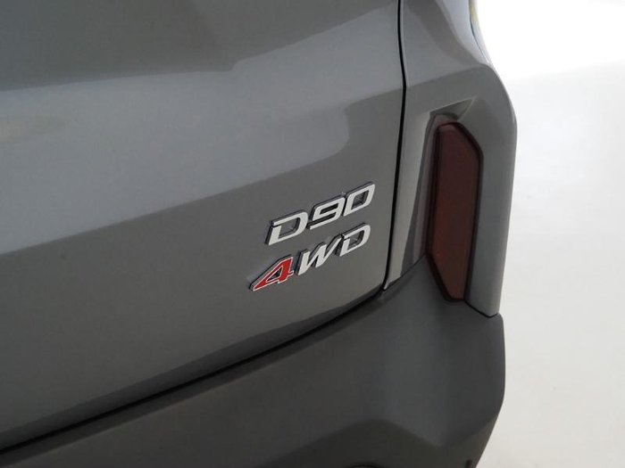 2025 LDV D90 Executive