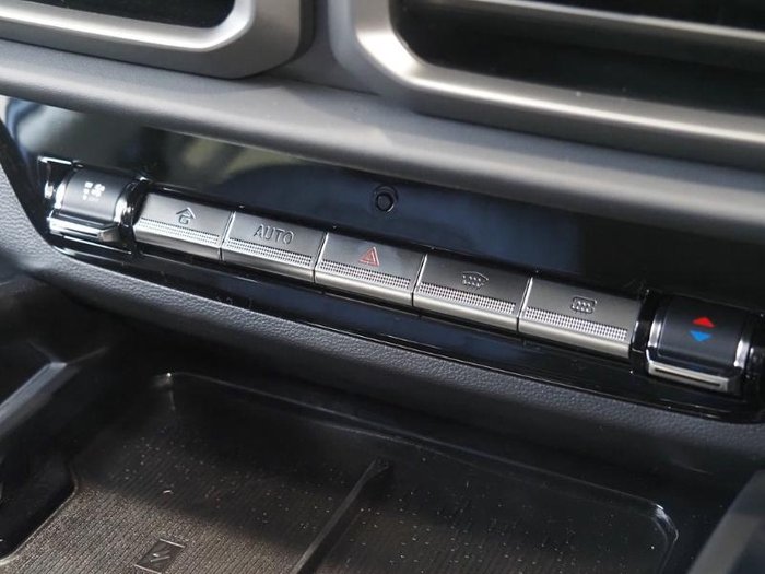 2025 LDV D90 Executive