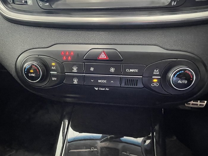 2015 Kia Sorento SLi
