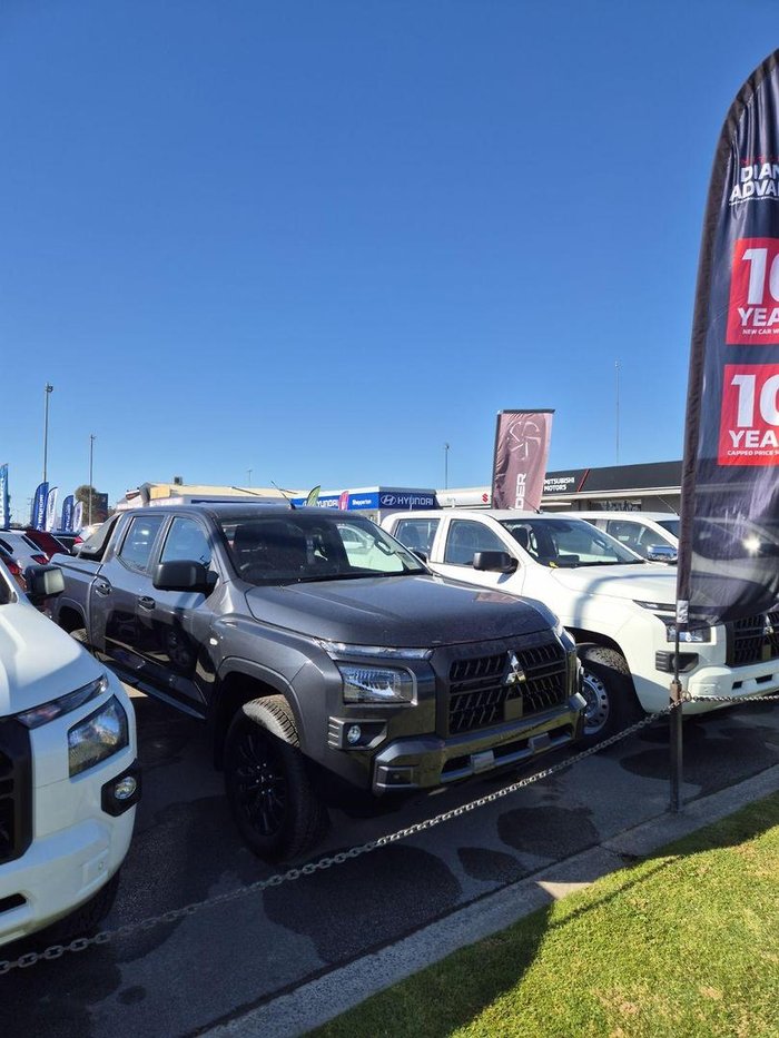 2025 Mitsubishi Triton GLX-R