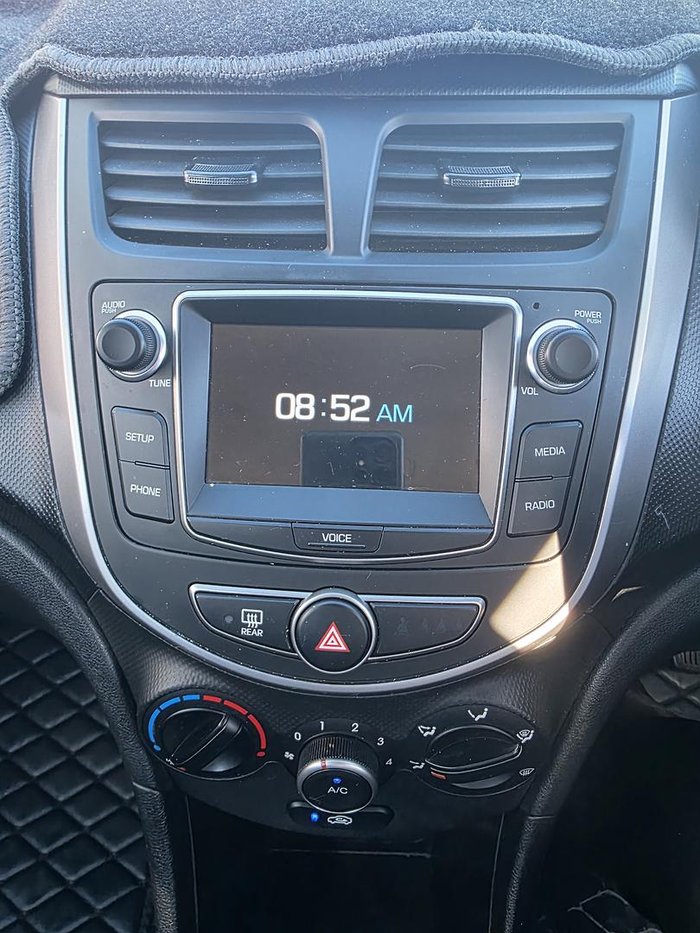 2016 Hyundai Accent Active
