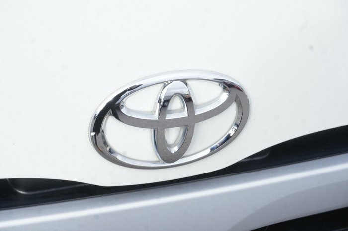 2017 Toyota Hiace LWB
