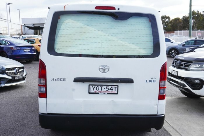 2017 Toyota Hiace LWB