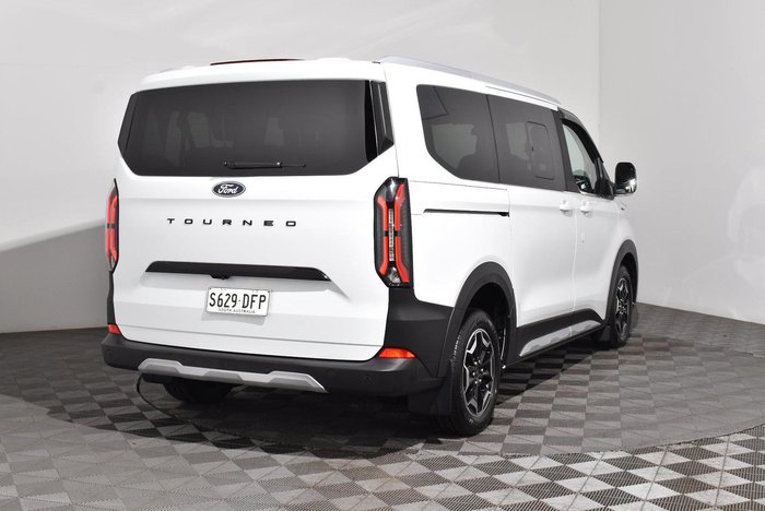 2024 Ford Tourneo Active