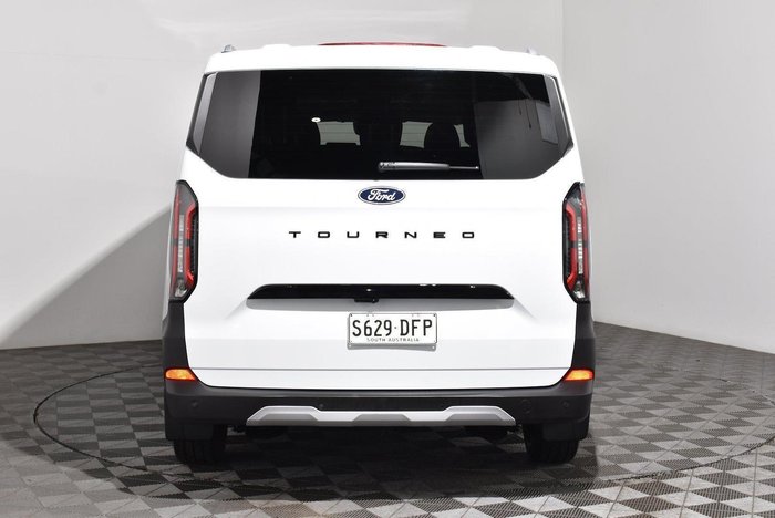 2024 Ford Tourneo Active