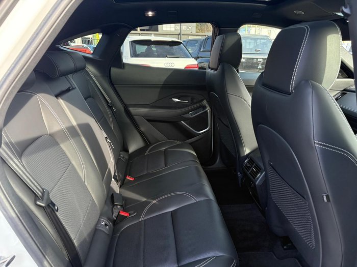 2024 Jaguar E-PACE P250 R-Dynamic SE