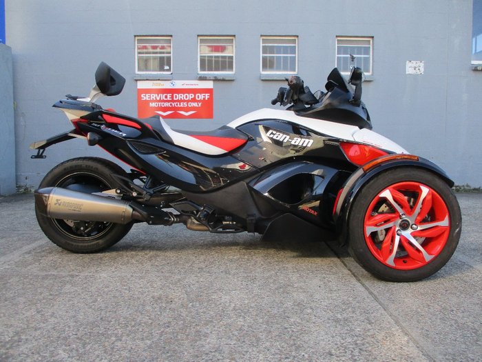 2015 BRP SPYDER RS-S SE5 WHITE