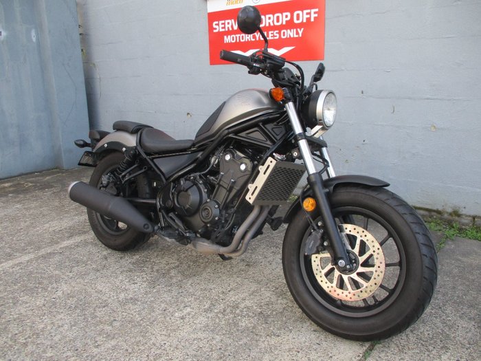 Honda 2017 HONDA 500CC CMX500 SILVER