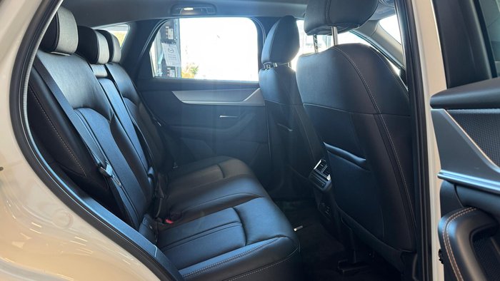 2025 Mazda CX-60 G40e GT