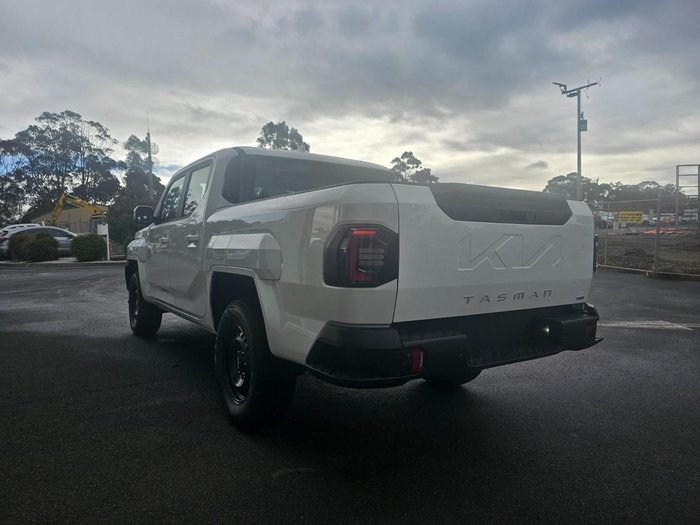 2025 Kia Tasman S