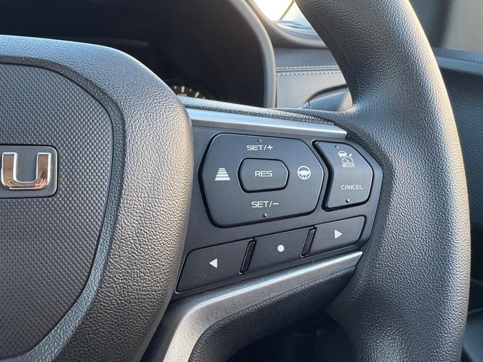 2025 Isuzu MU-X LS-M