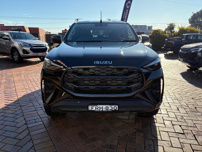 2025 Isuzu MU-X LS-M