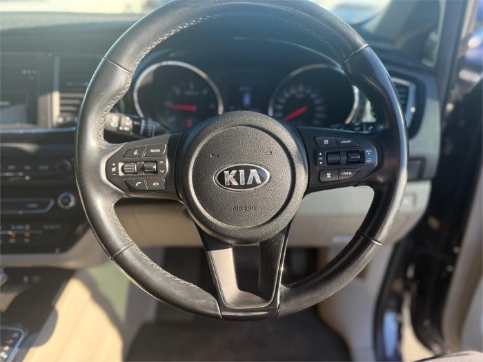 2019 KIA CARNIVAL SLi
