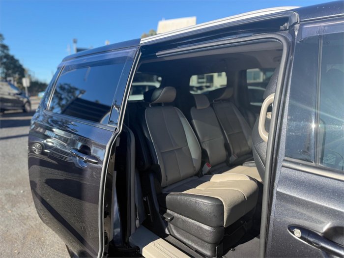 2019 KIA CARNIVAL SLi