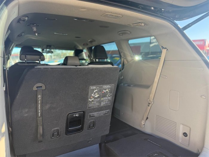 2019 KIA CARNIVAL SLi
